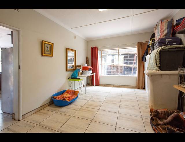 3 BEDROOM HOUSE FOR SALE IN RENSBURG